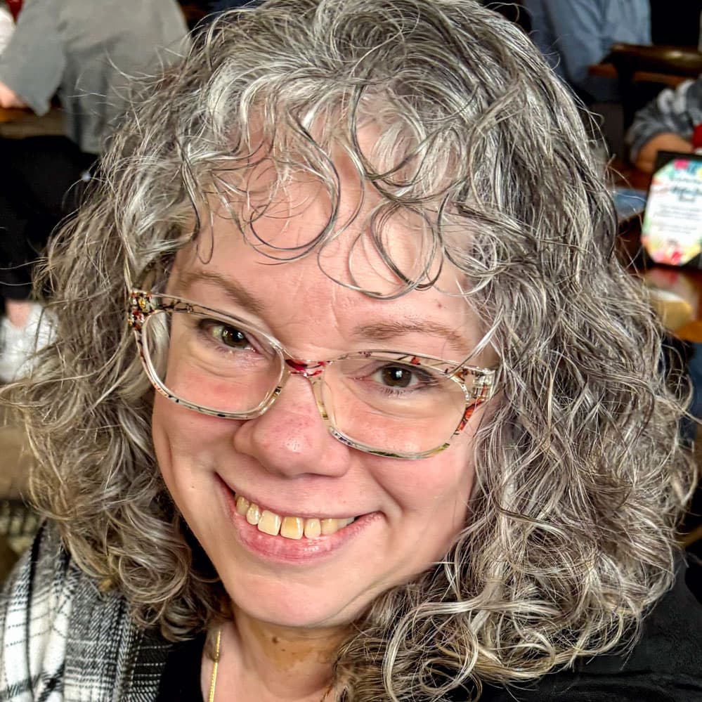 Christina Lacey avatar